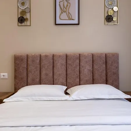 Rentoasis Апартаменты Дуррес