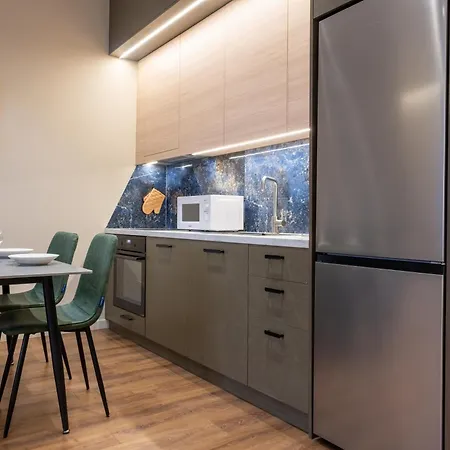 Rentoasis Apartment *